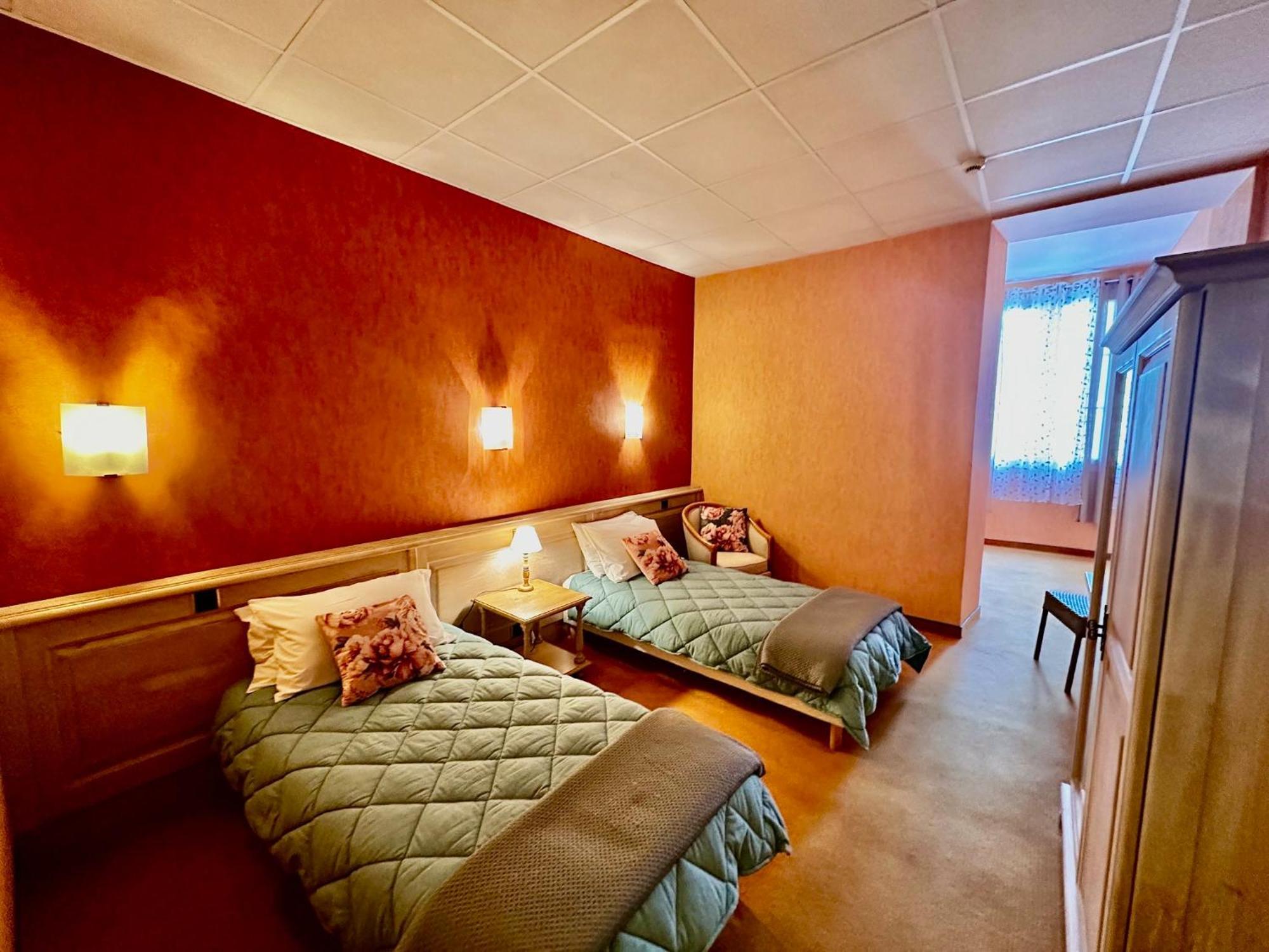 Hotel L'oustal Del Barry