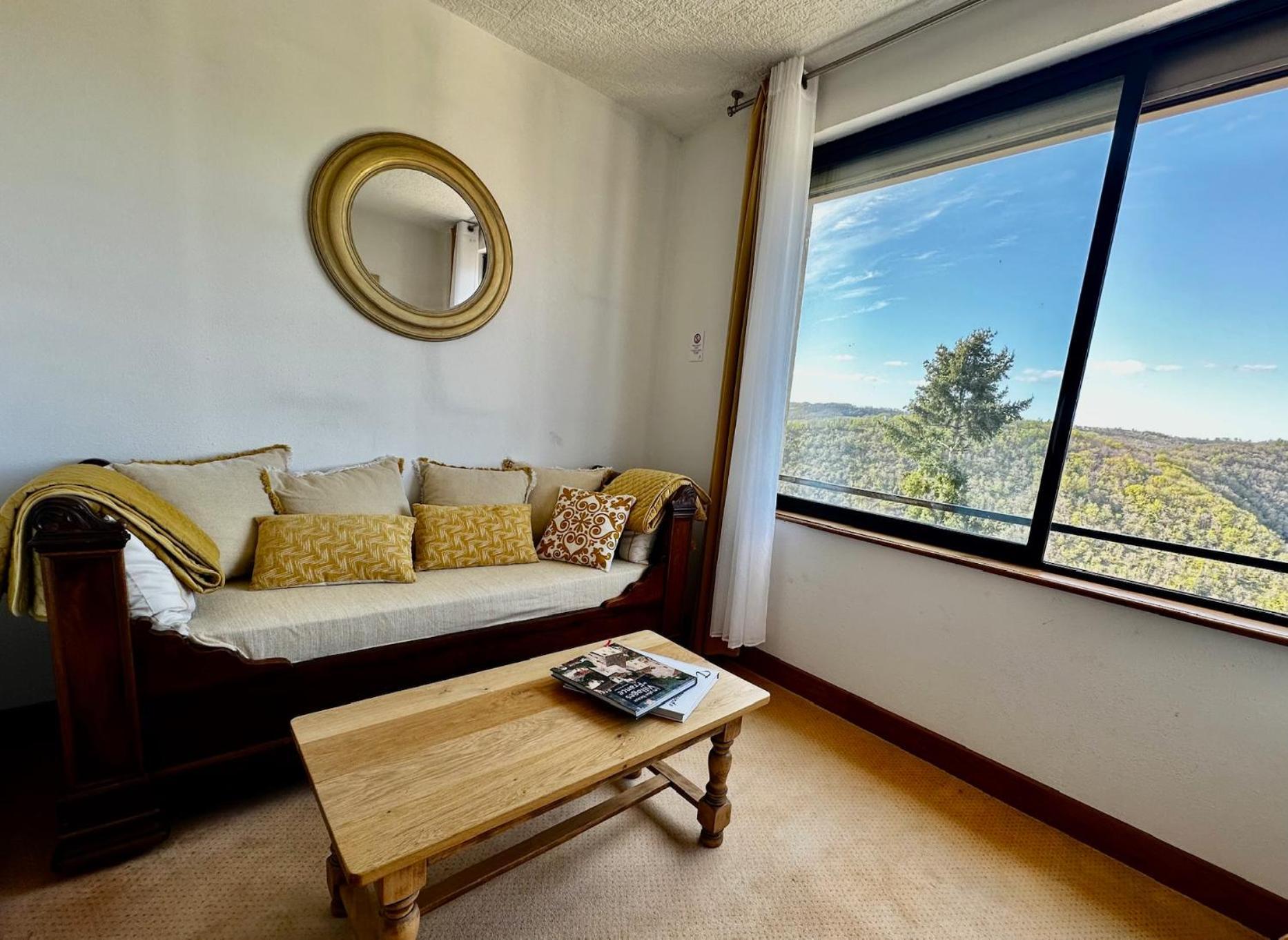 L'oustal Del Barry Hotel 3*